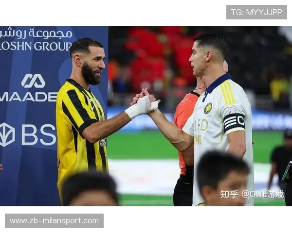 本泽马沙特新月首场大胜，锋线火力十足