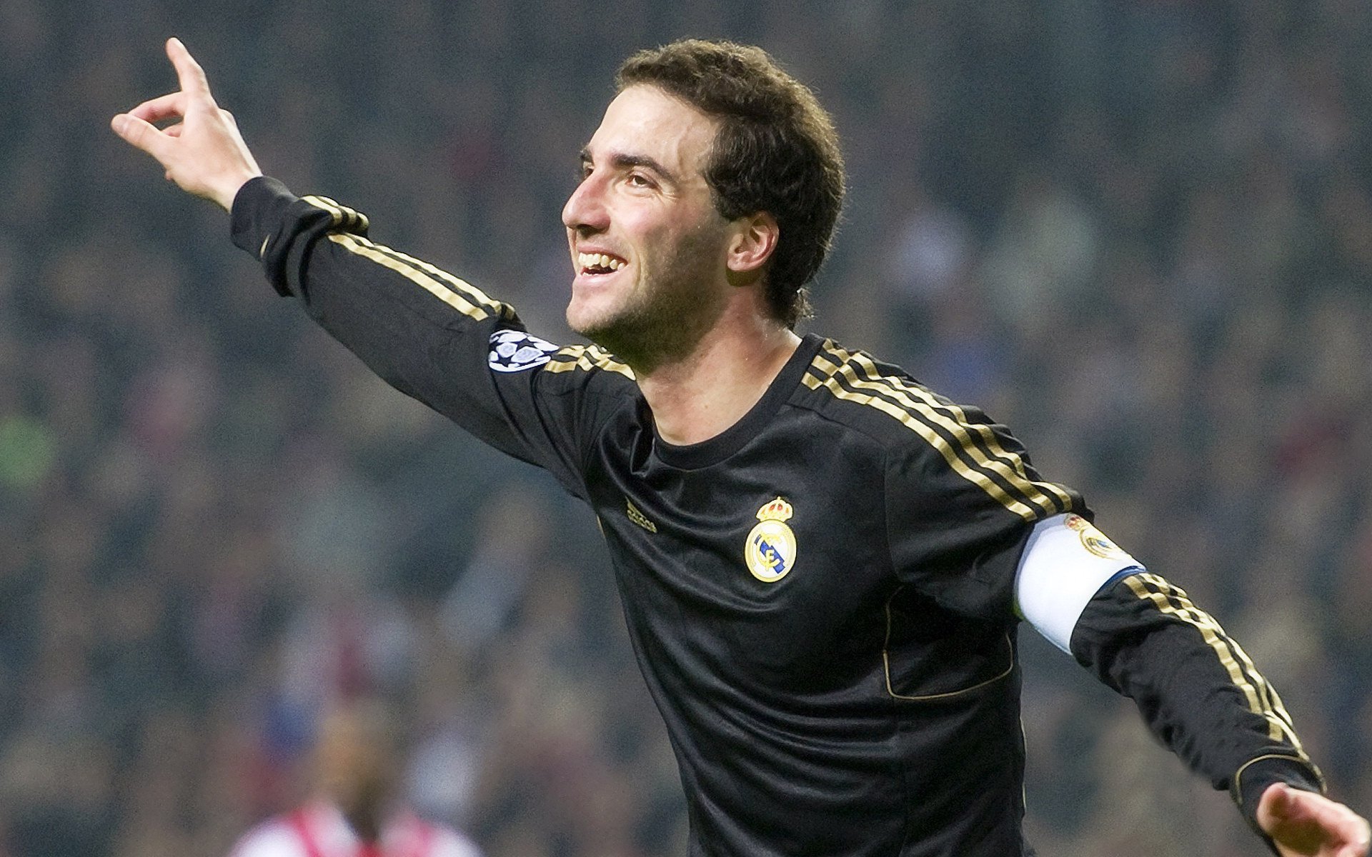 体育新闻中心发布体育数字传播新趋势白皮书，体育数字化转型